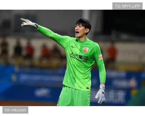 颜骏凌神勇扑救助上海东亚斩获关键三分，状态回升引关注