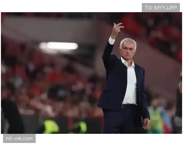 穆里尼奥战术革新:进攻层次解析助力球队全面崛起 穆里尼奥战术革新:进攻层次解析助力球队全面崛起